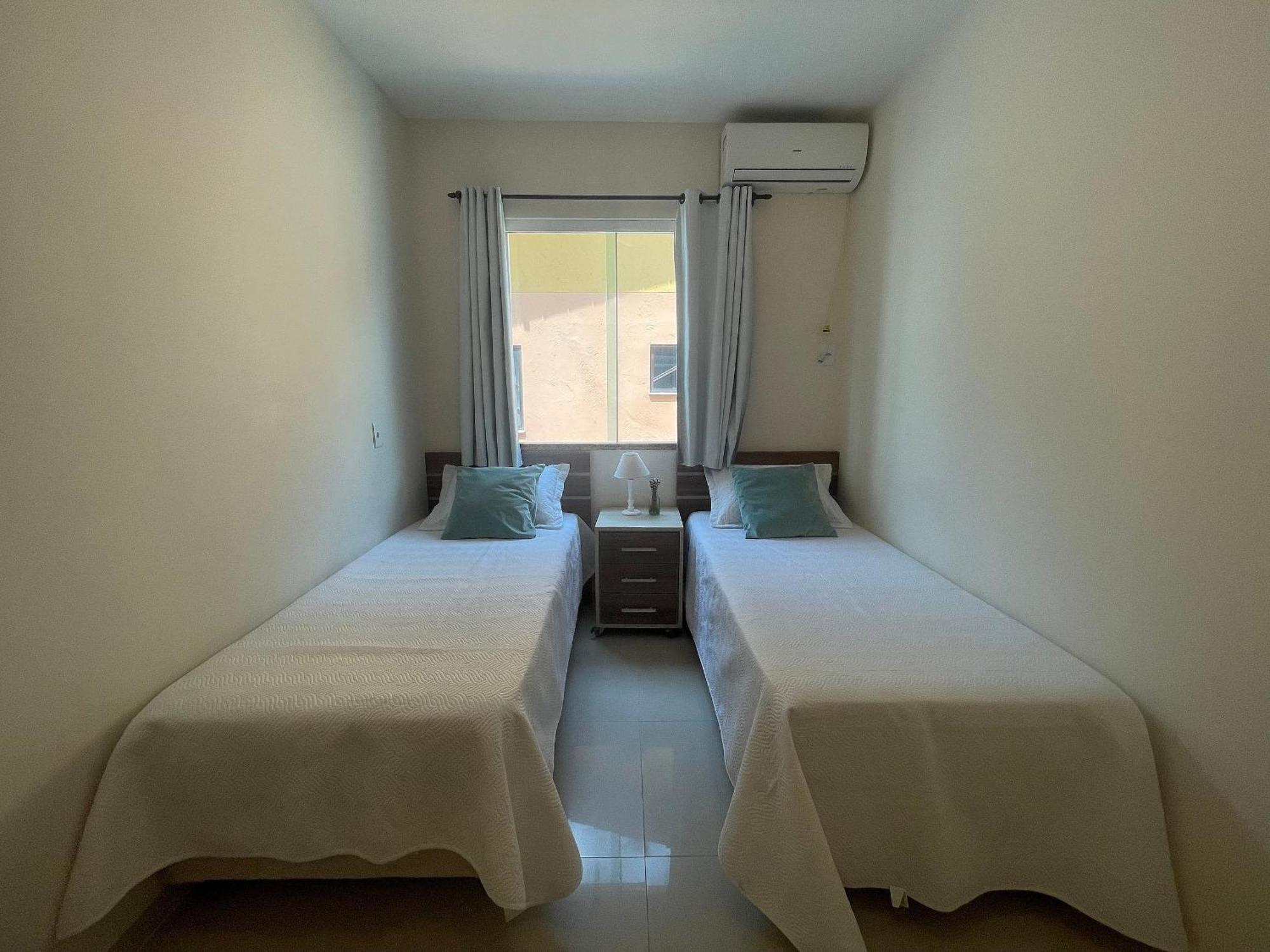Residencial Acores Bombinhas